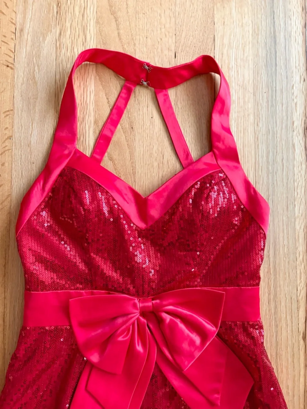 Vintage Alyce Designs red sequin dress 2 - Picture 4 of 9